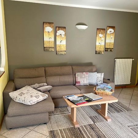 Apartamento Casa Federica Isolaccia Exterior foto