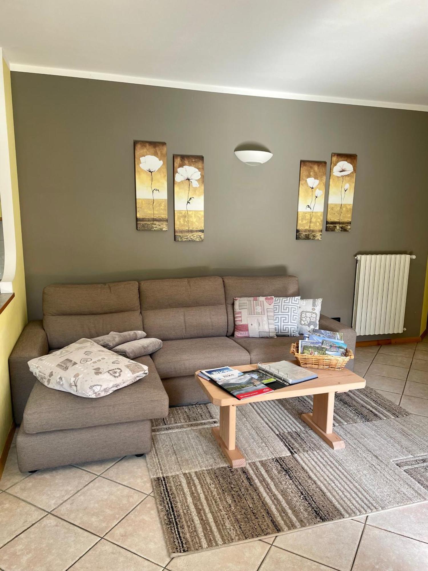 Apartamento Casa Federica Isolaccia Exterior foto
