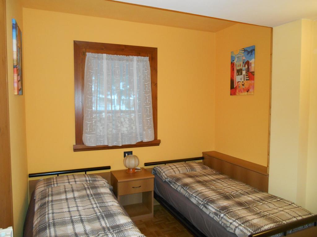 Apartamento Casa Federica Isolaccia Exterior foto